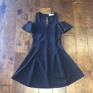 Lulu’s black mini dress